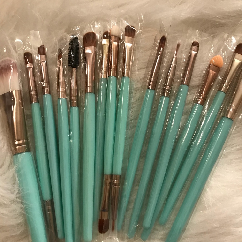 Makeup brushes - Picture 4 of 4